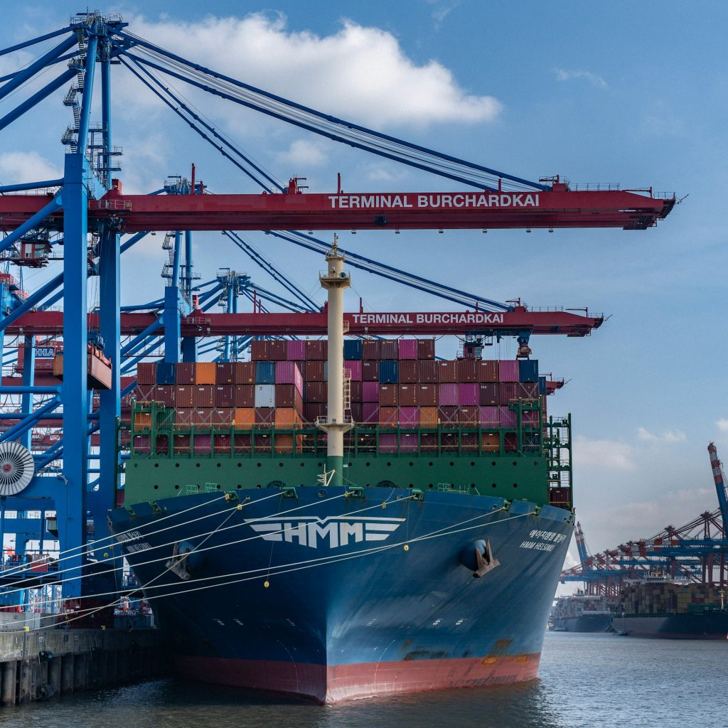 The Future of Global Trade in 2026 - Javiddo Group